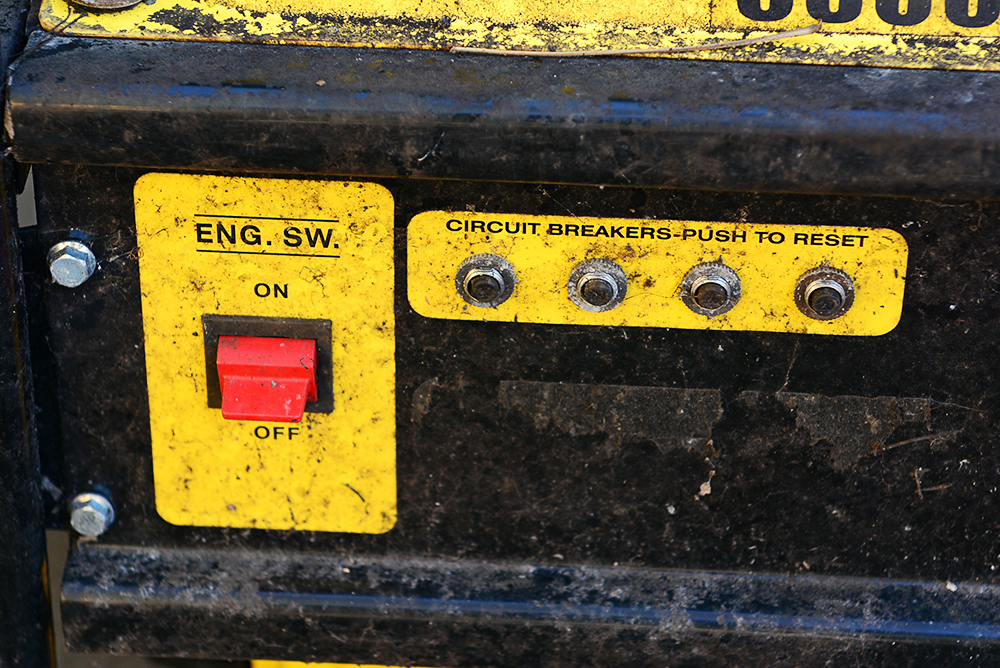 Champion 4800/5000 Watt Generator