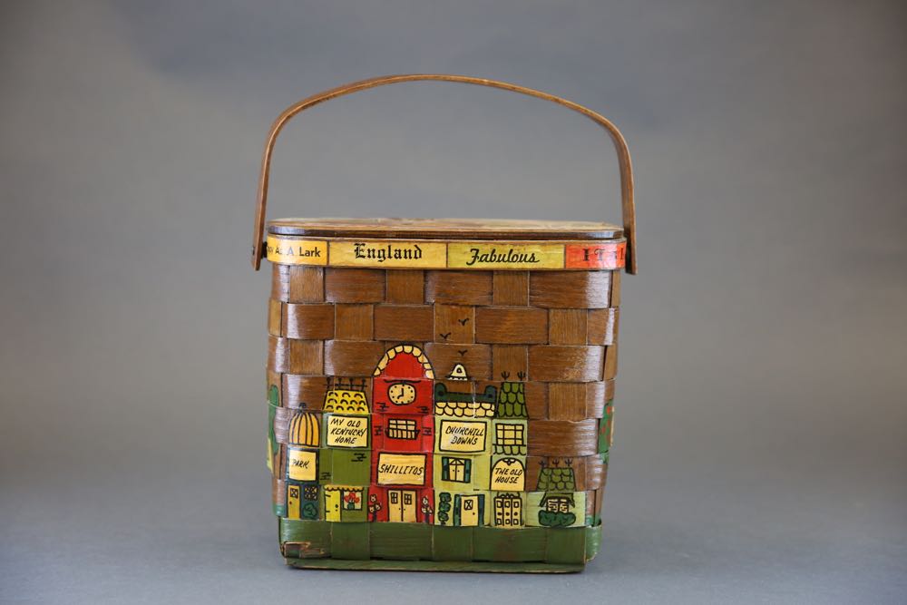 Vintage Picnic Basket Purse