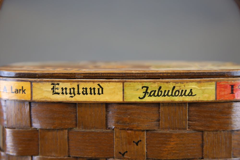 Vintage Picnic Basket Purse