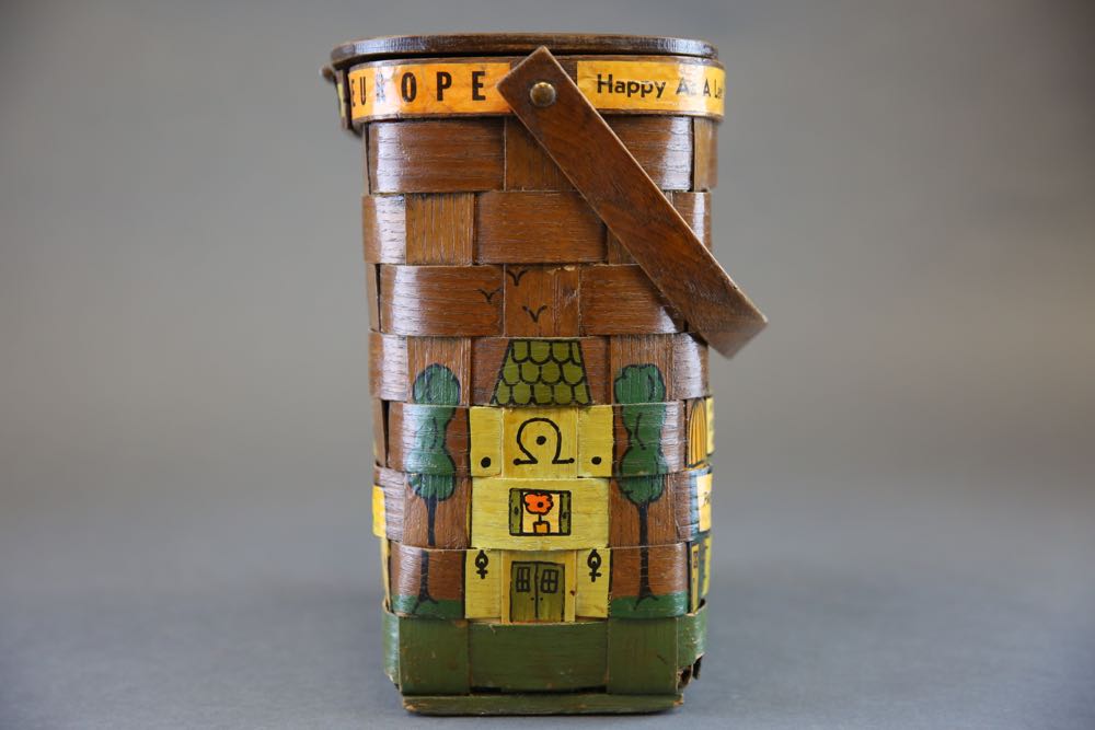 Vintage Picnic Basket Purse