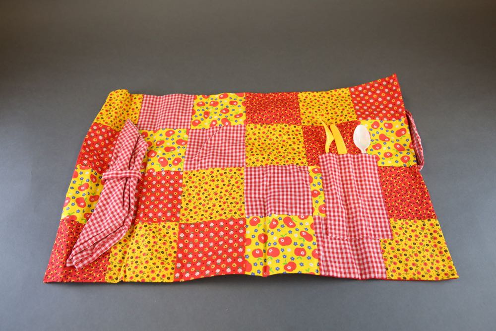 Vintage Picnic Basket Purse