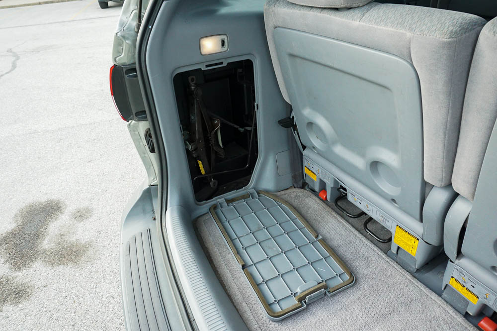 2003 Toyota Sienna Minivan