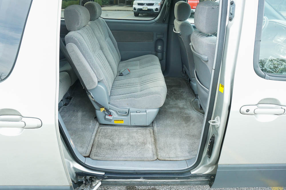 2003 Toyota Sienna Minivan