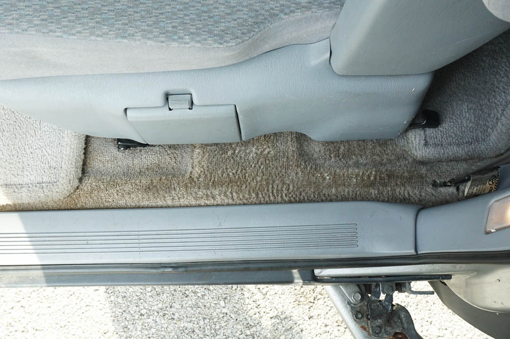 2003 Toyota Sienna Minivan