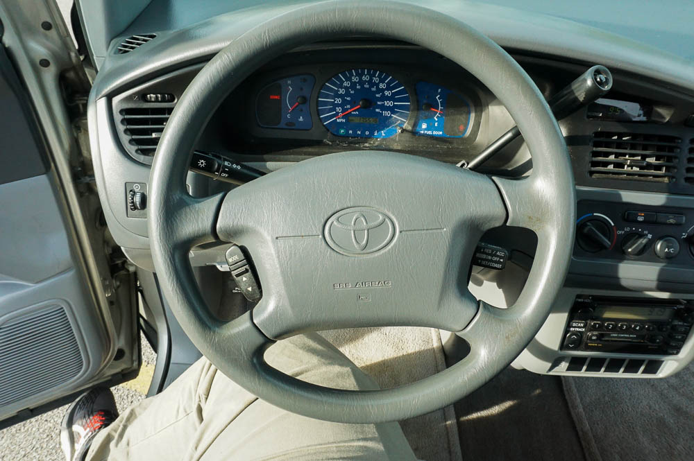 2003 Toyota Sienna Minivan