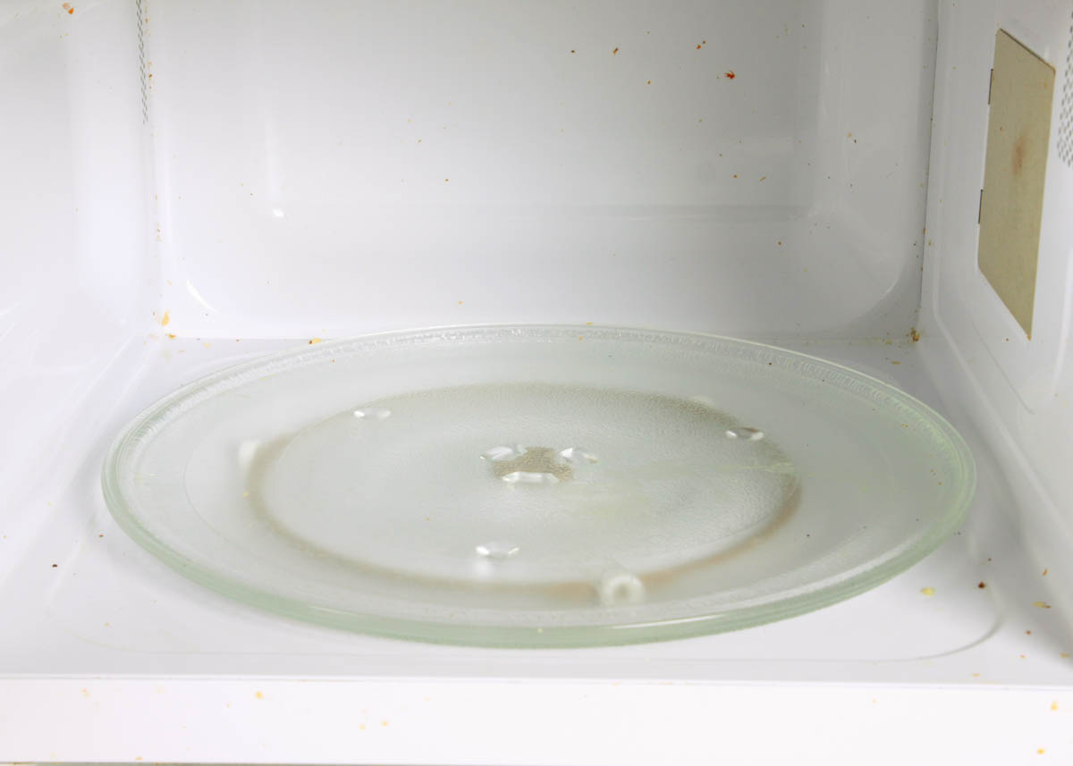 Magic Chef Countertop Microwave