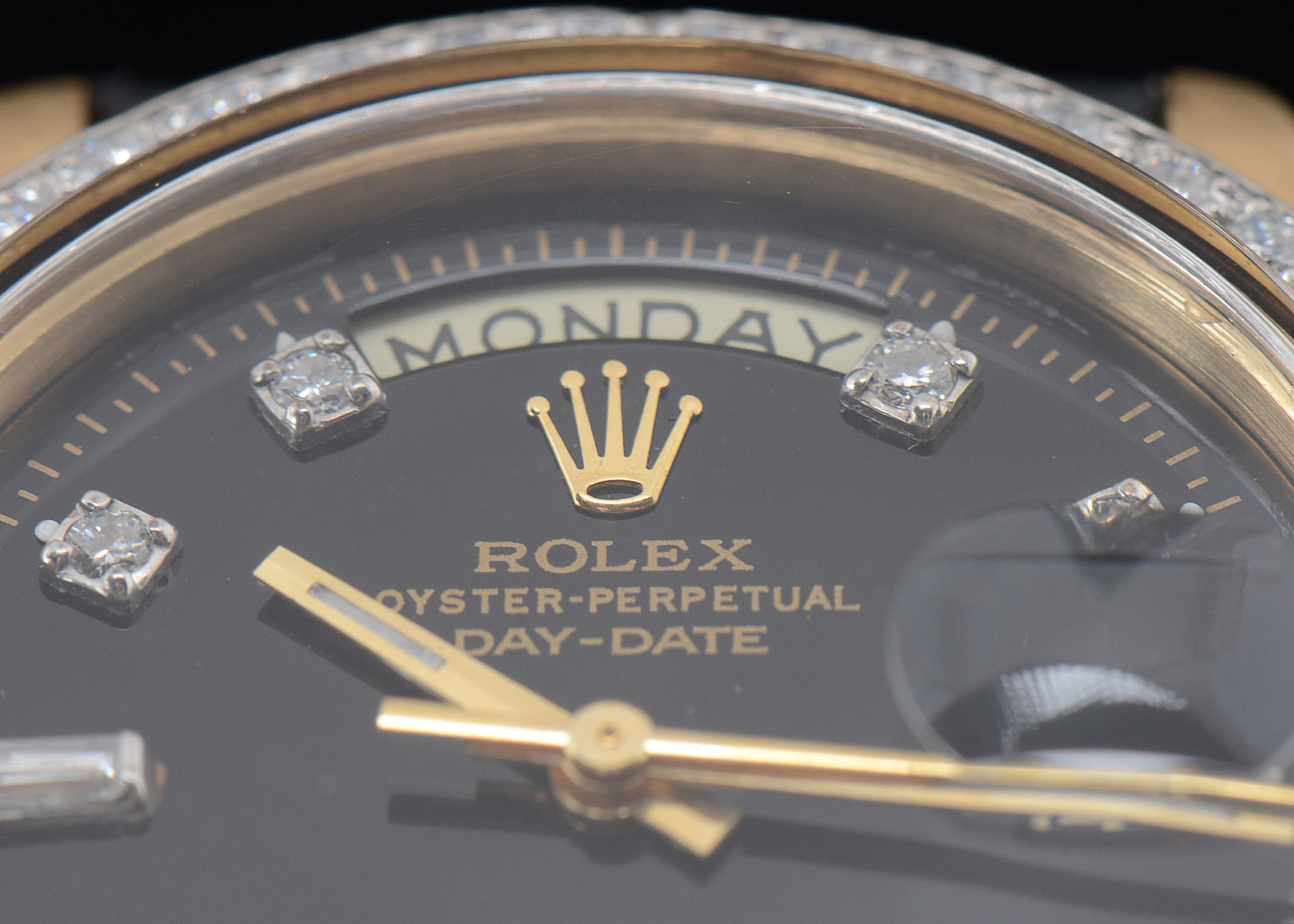 Rolex Perpetual Day-Date 1803 President 18K Gold Diamond Watch