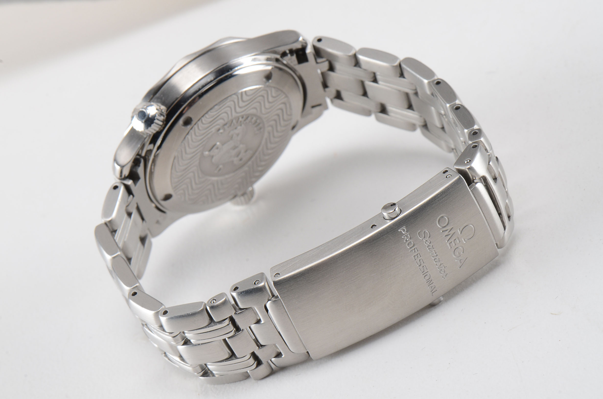 Omega Seamaster Professional Mid Size Automatic Blue James Bond