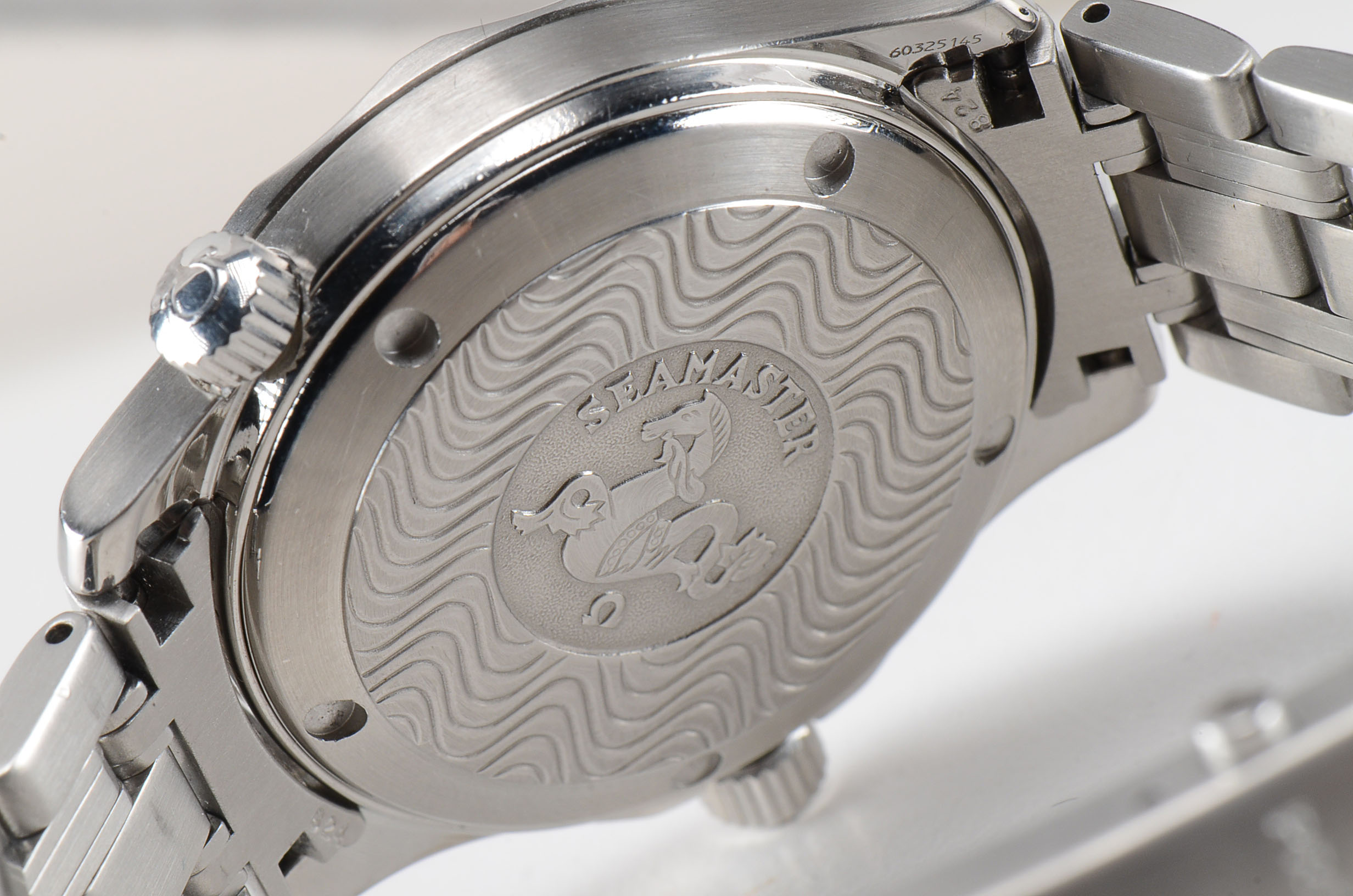 Omega Seamaster Professional Mid Size Automatic Blue James Bond