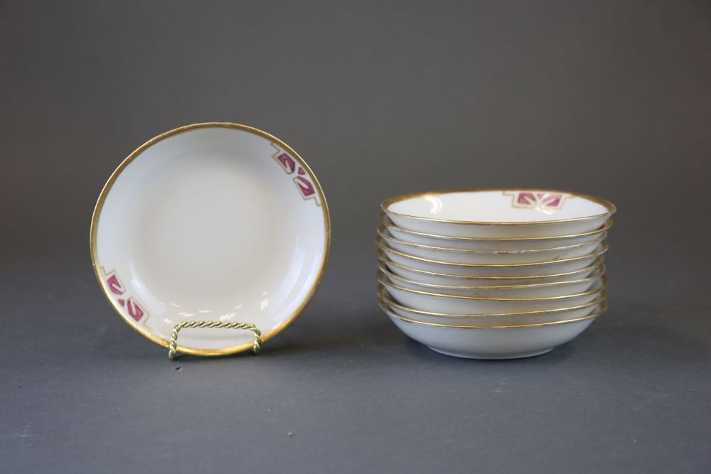 Circa 1920 Jaeger & Co. Bavarian Porcelain Set