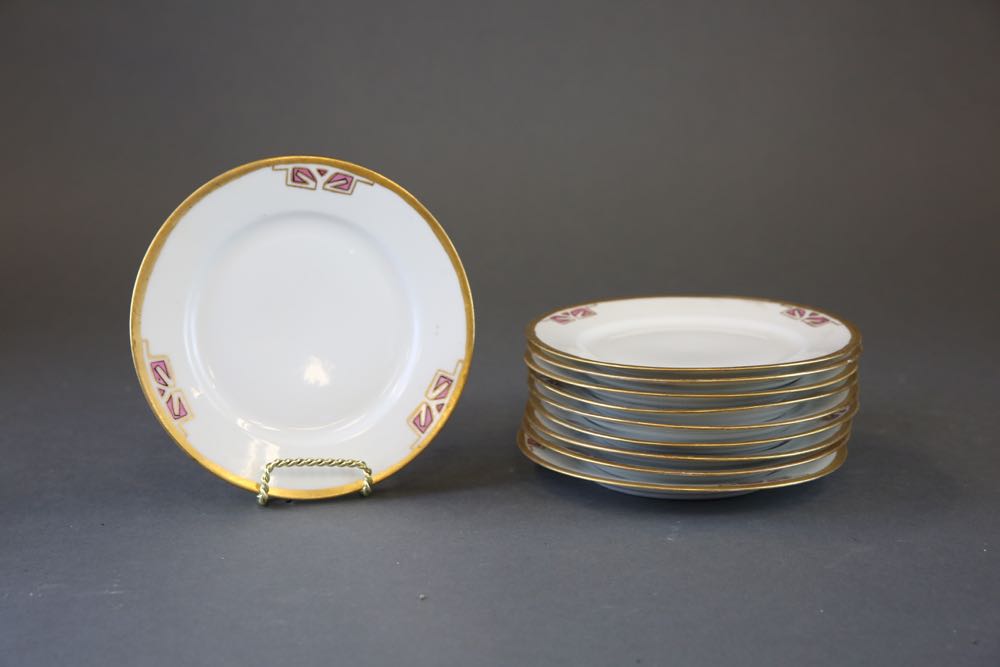 Circa 1920 Jaeger & Co. Bavarian Porcelain Set