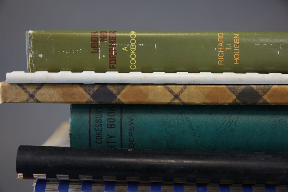 Vintage Cookbooks and Magazines