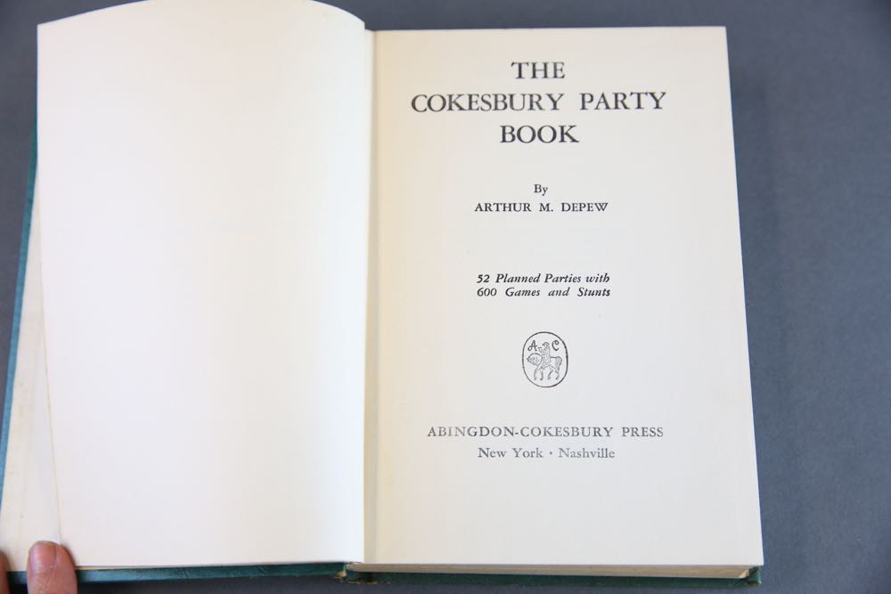 Vintage Cookbooks and Magazines