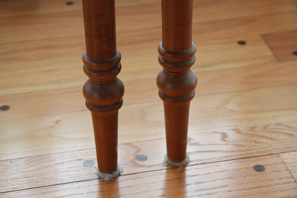 Antique St. Johns Table Company Maple Drop Leaf Table