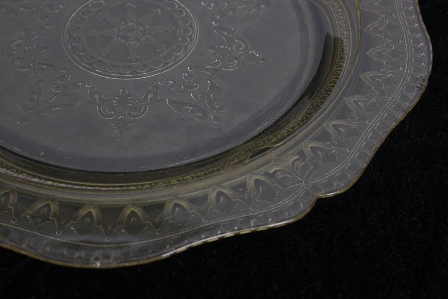 Colored Glass Decorative Dishware