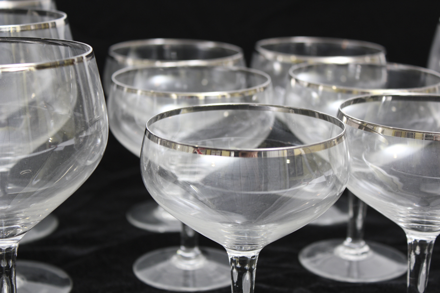 Silver-Tone Rimmed Wine Glass Collection