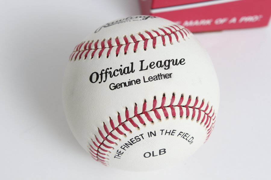 Bret Saberhagen Signed Ball