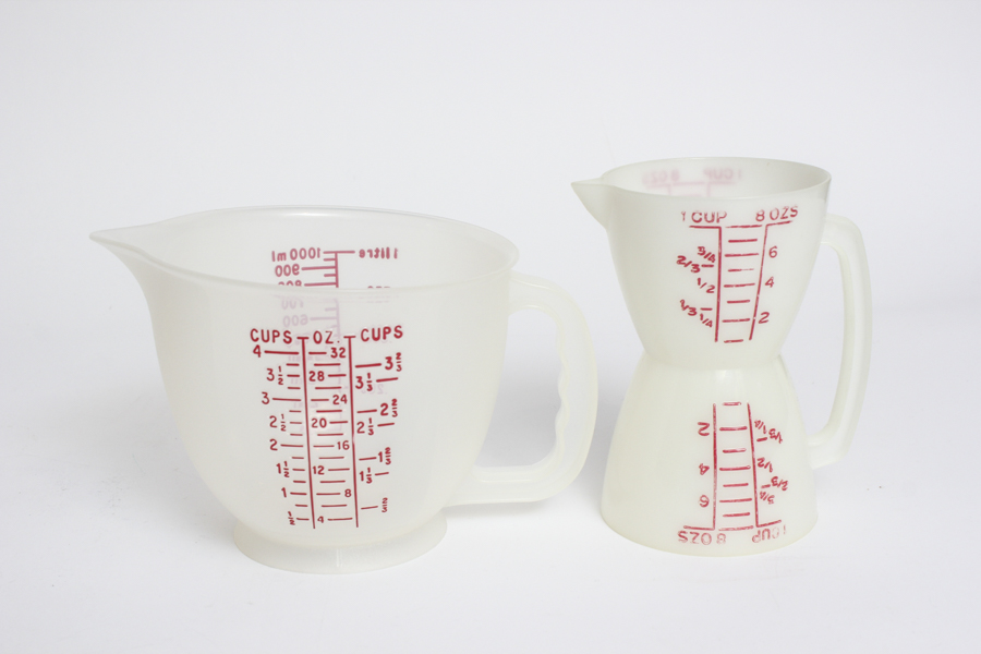 Collection of Vintage Kitchen Items