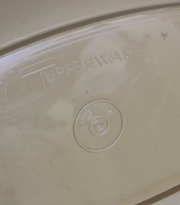 Collection of Vintage Kitchen Items