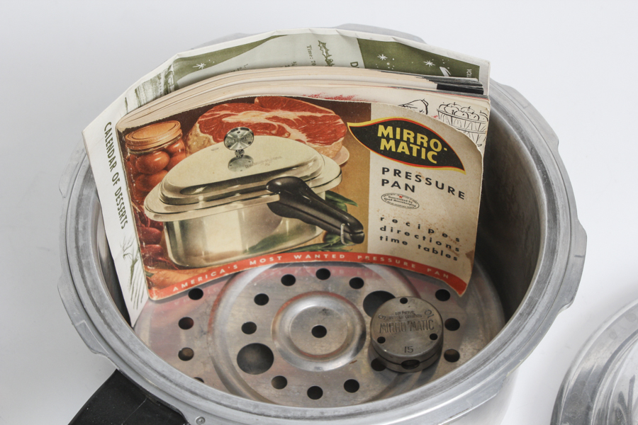 Stainless Steel Cookware Collection