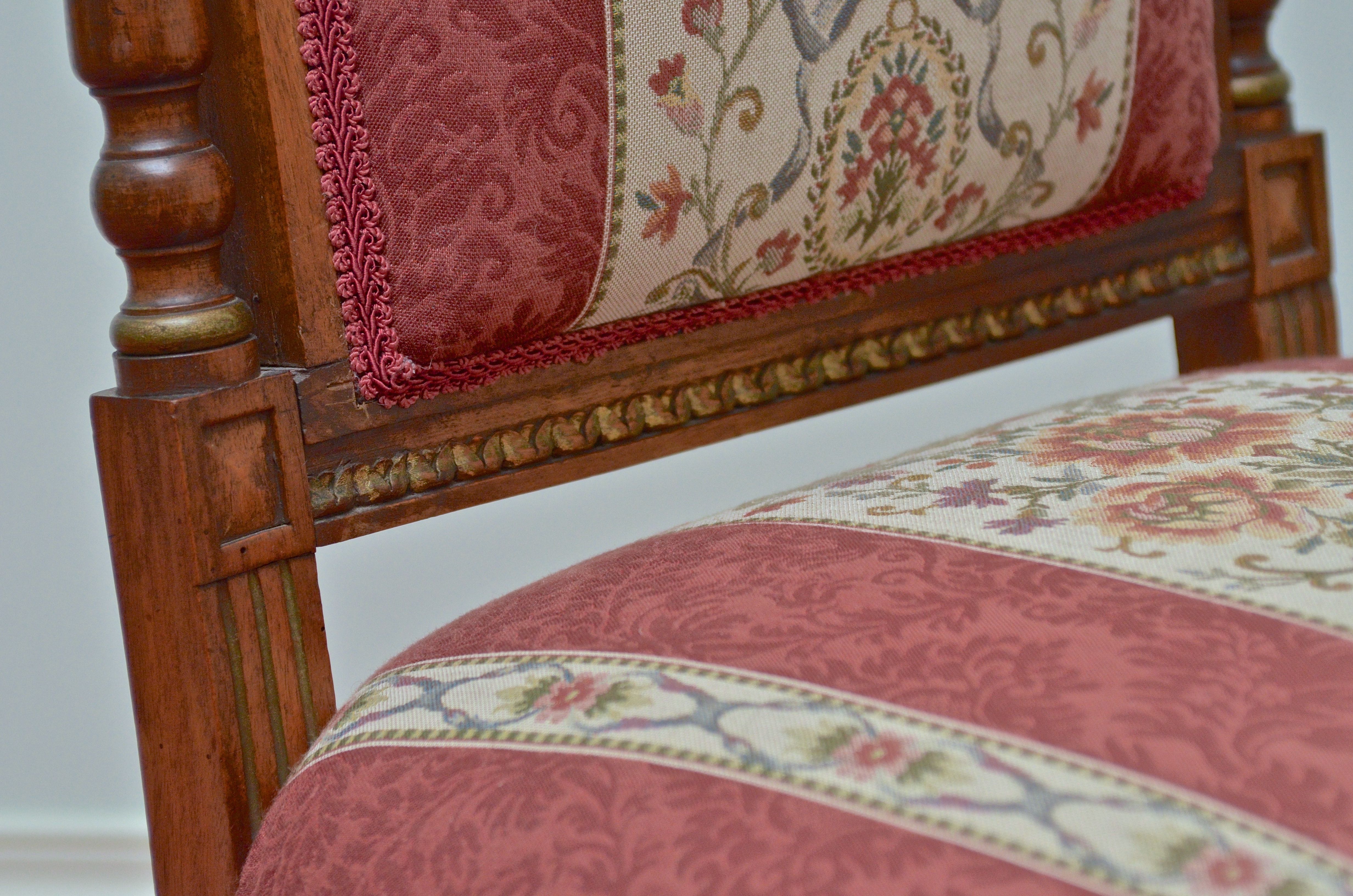 Victorian Renaissance Revival Parlor Chair