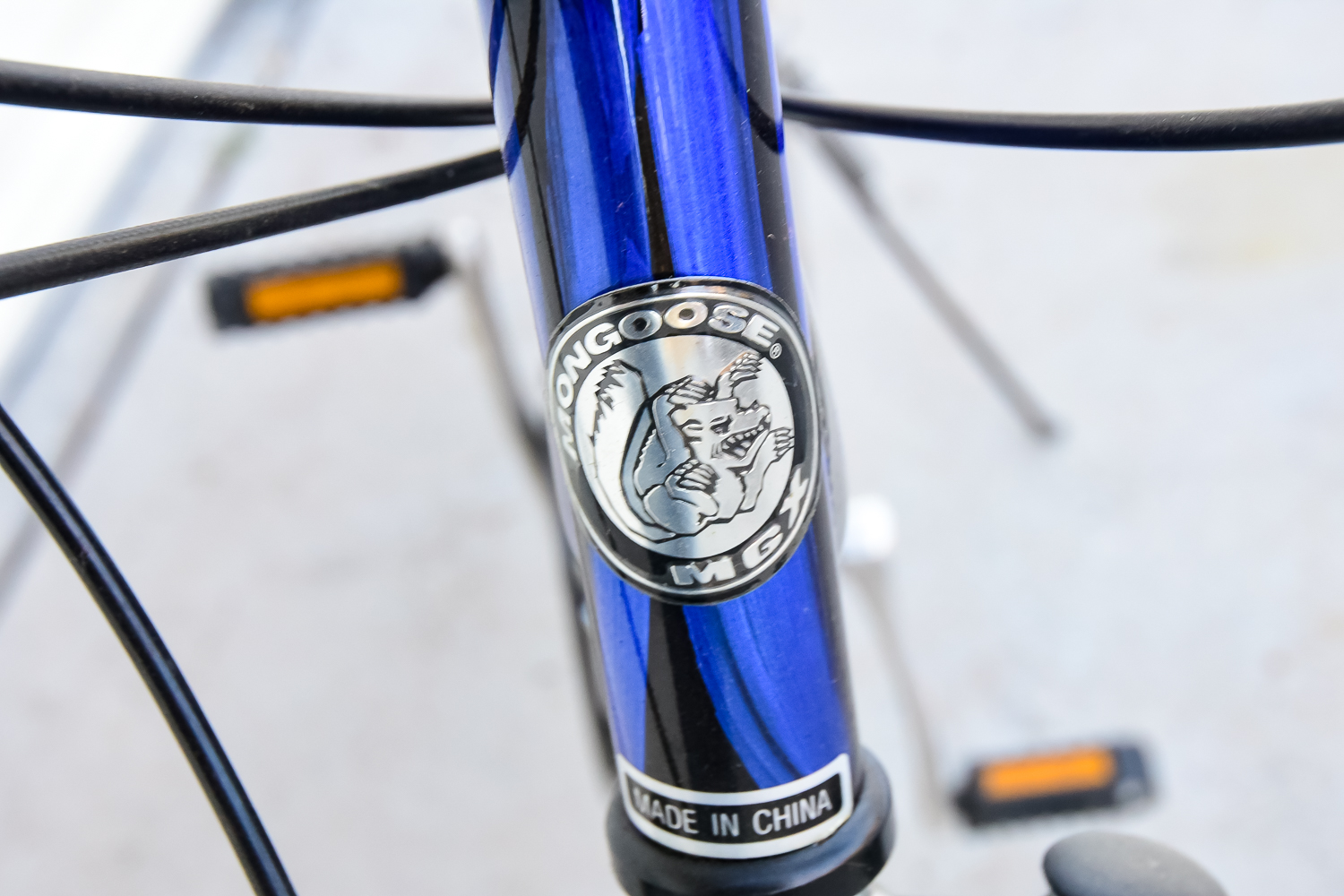 Mongoose MGX 21 Speed Mountain Bike