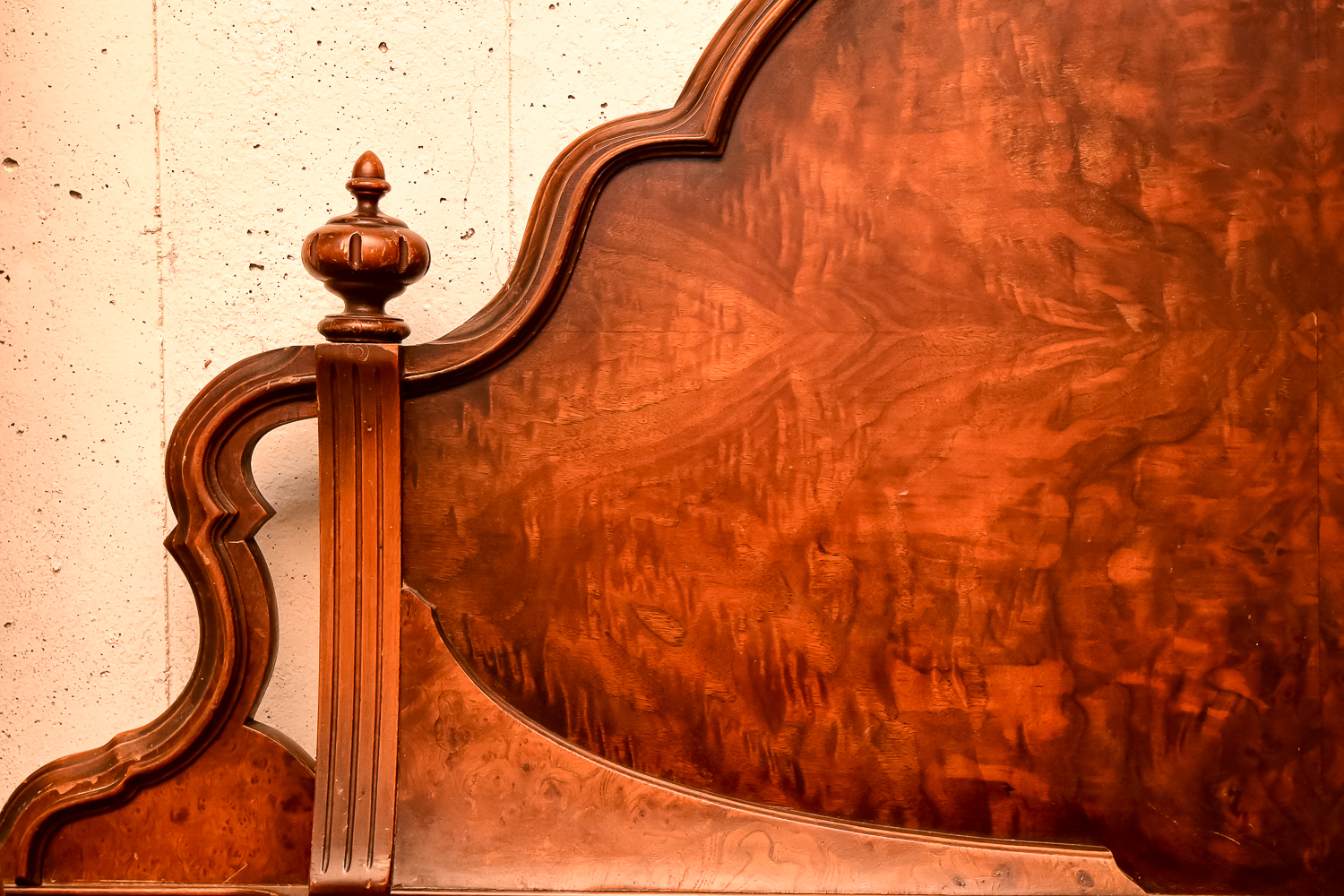 Antique Early Art Deco Full Bed