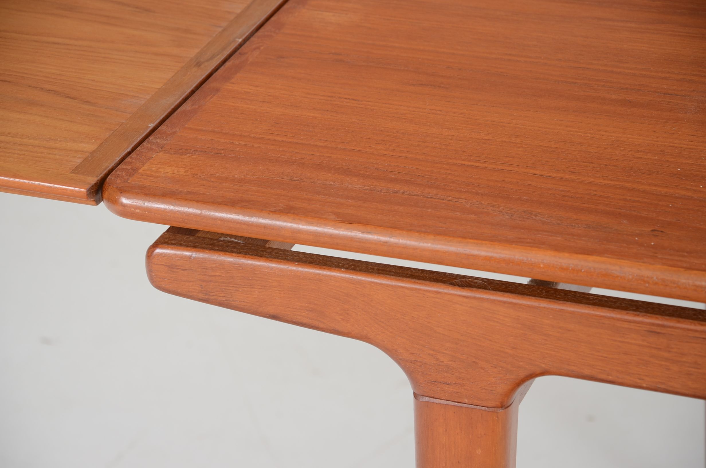 Danish Modern Teak Draw-Leaf Dining Table and Six Chairs