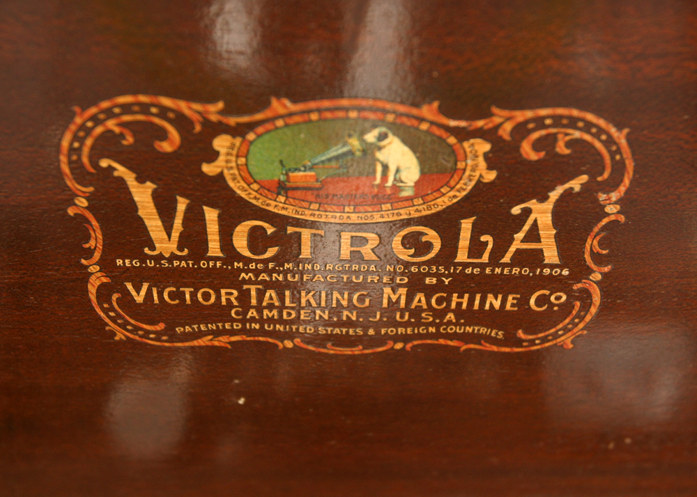 1922 Victor Victrola VV-100 Player
