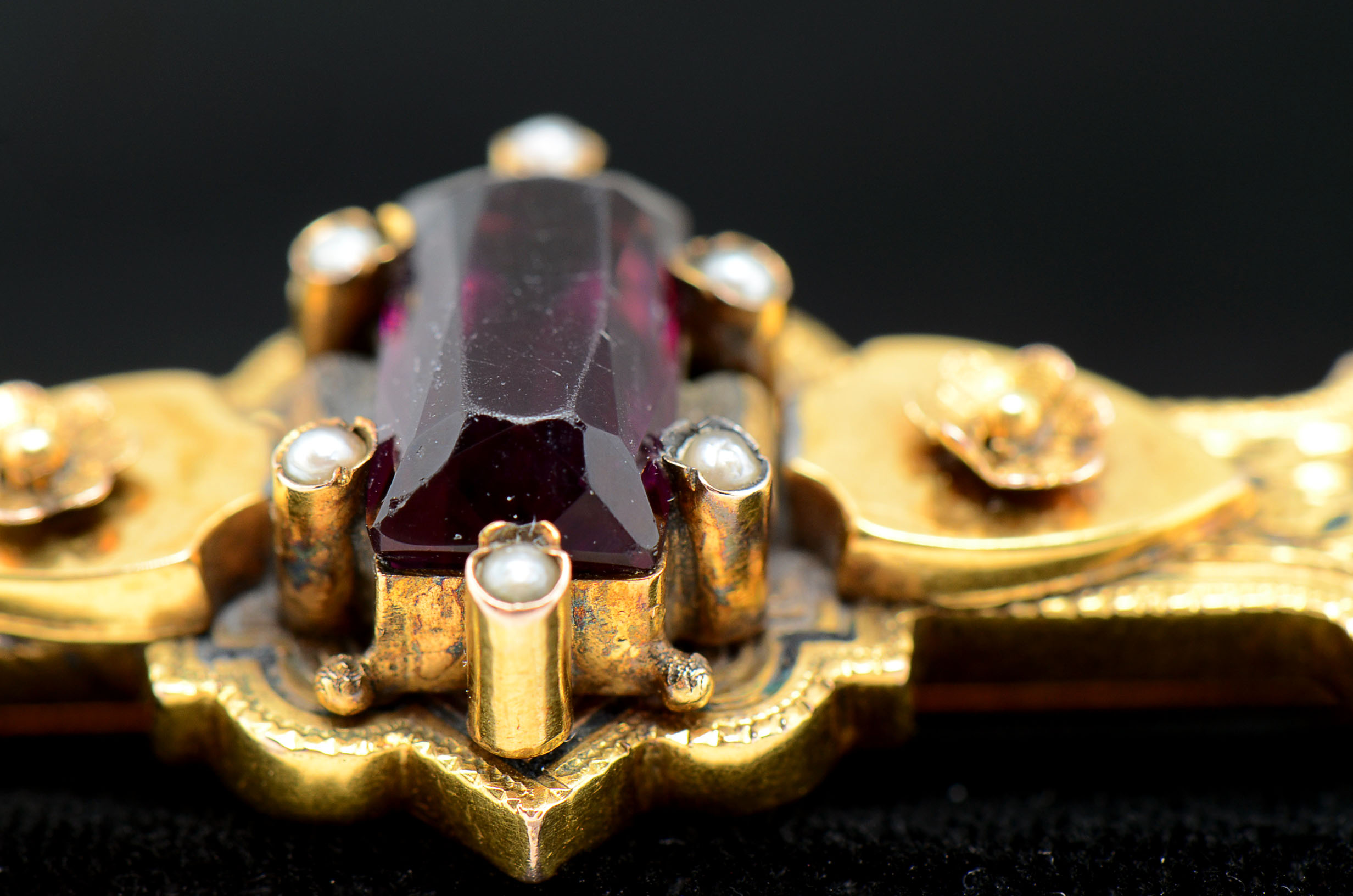 Victorian 10K Gold Filled Etruscan Revival Brooch