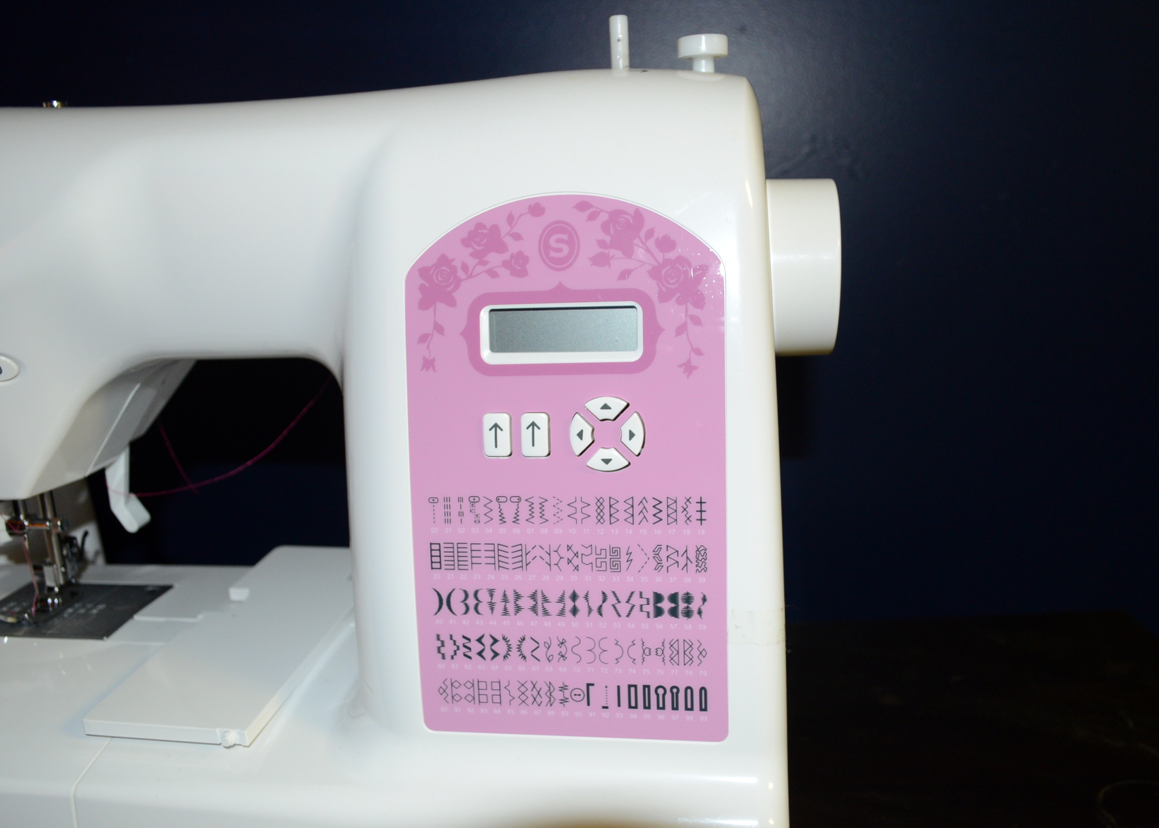 Singer Starlet 6699 Sewing Machine