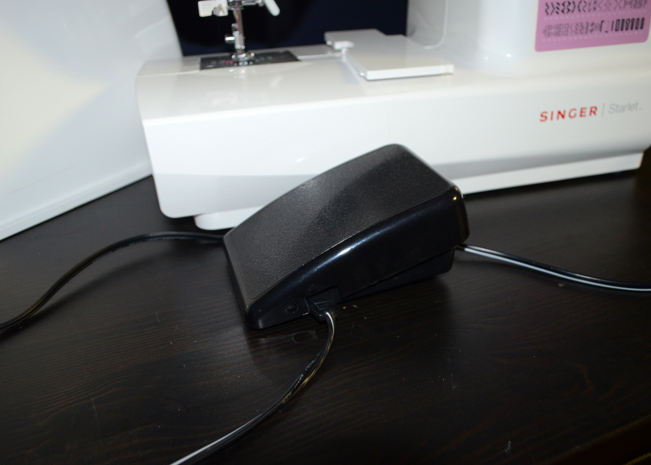 Singer Starlet 6699 Sewing Machine