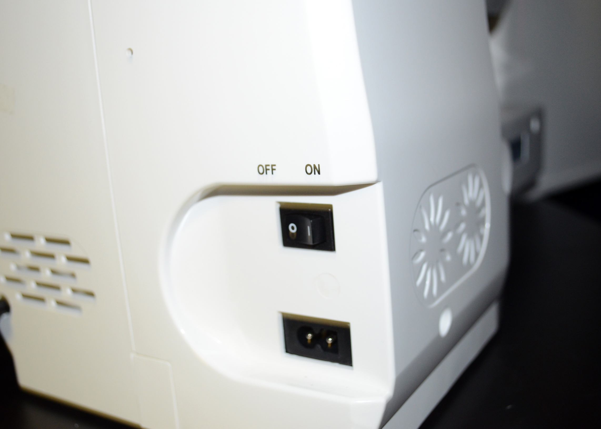 Singer Starlet 6699 Sewing Machine