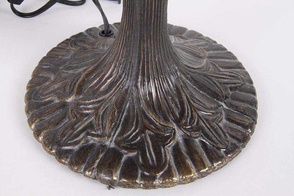 Tiffany Style Table Lamp