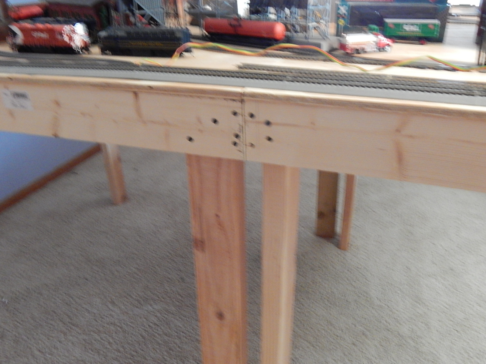 Table Top HO Model Train Display and Table