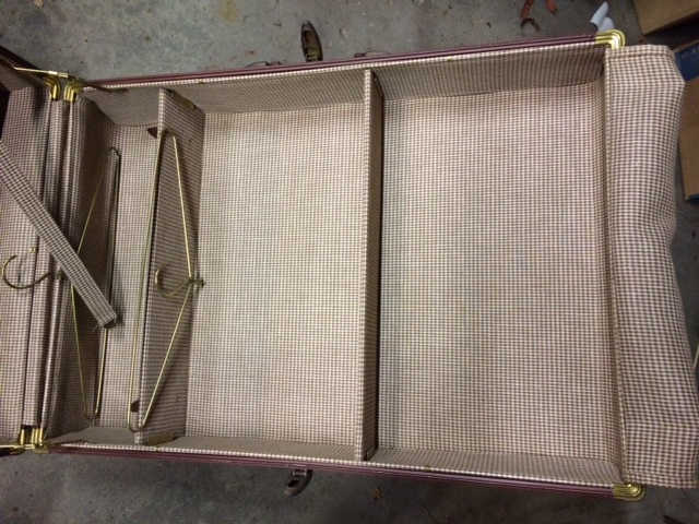 Pair of 1940s Samsonite Luggage Pieces