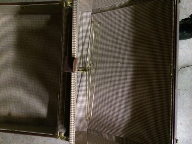 Pair of 1940s Samsonite Luggage Pieces