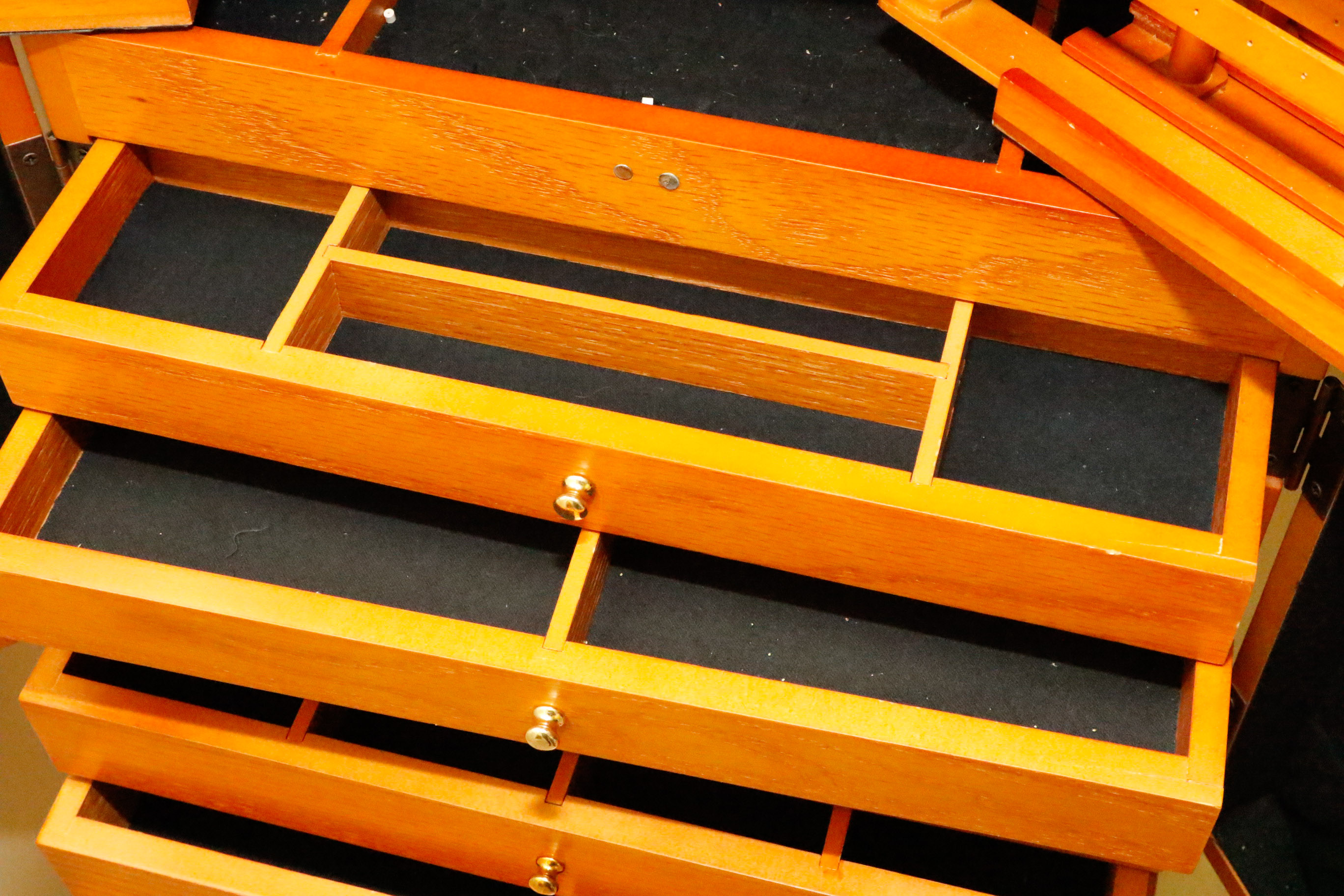 Lori Greiner "For Your Ease Only" Jewelry Armoire