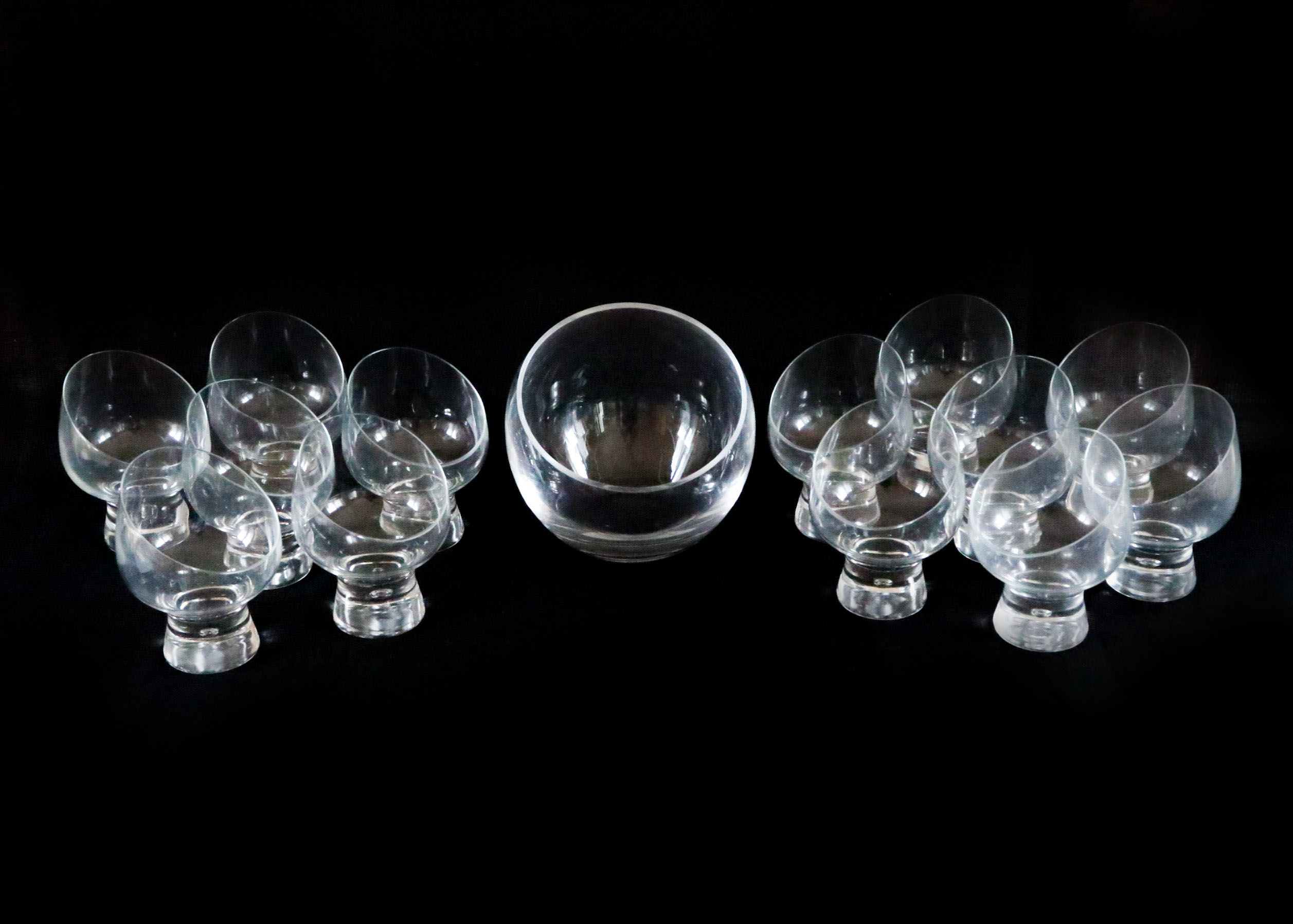 Mod Glasses With Matching Serving Bowl