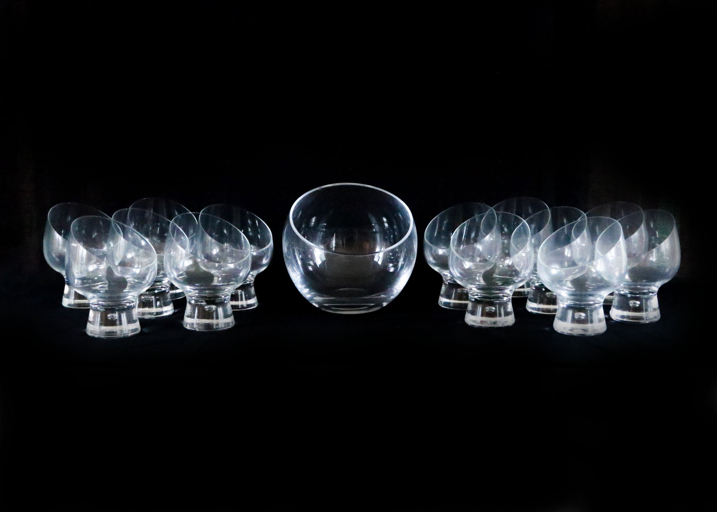 Mod Glasses With Matching Serving Bowl