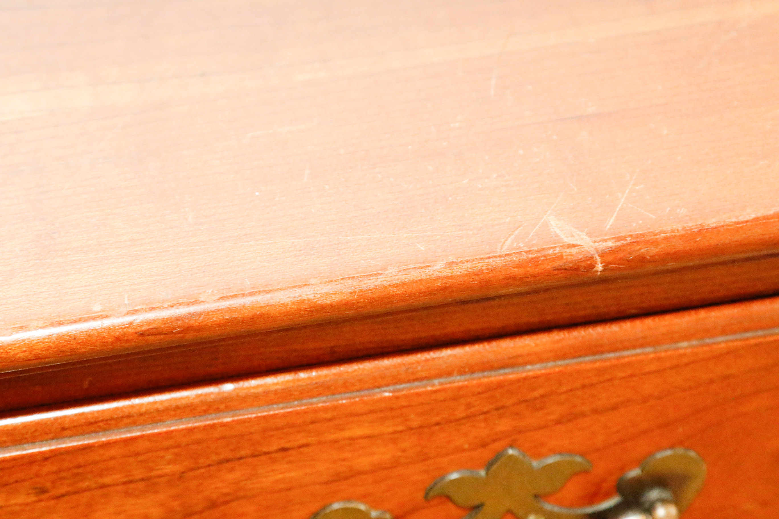 Stickley Cherry Valley Dresser With Mirror