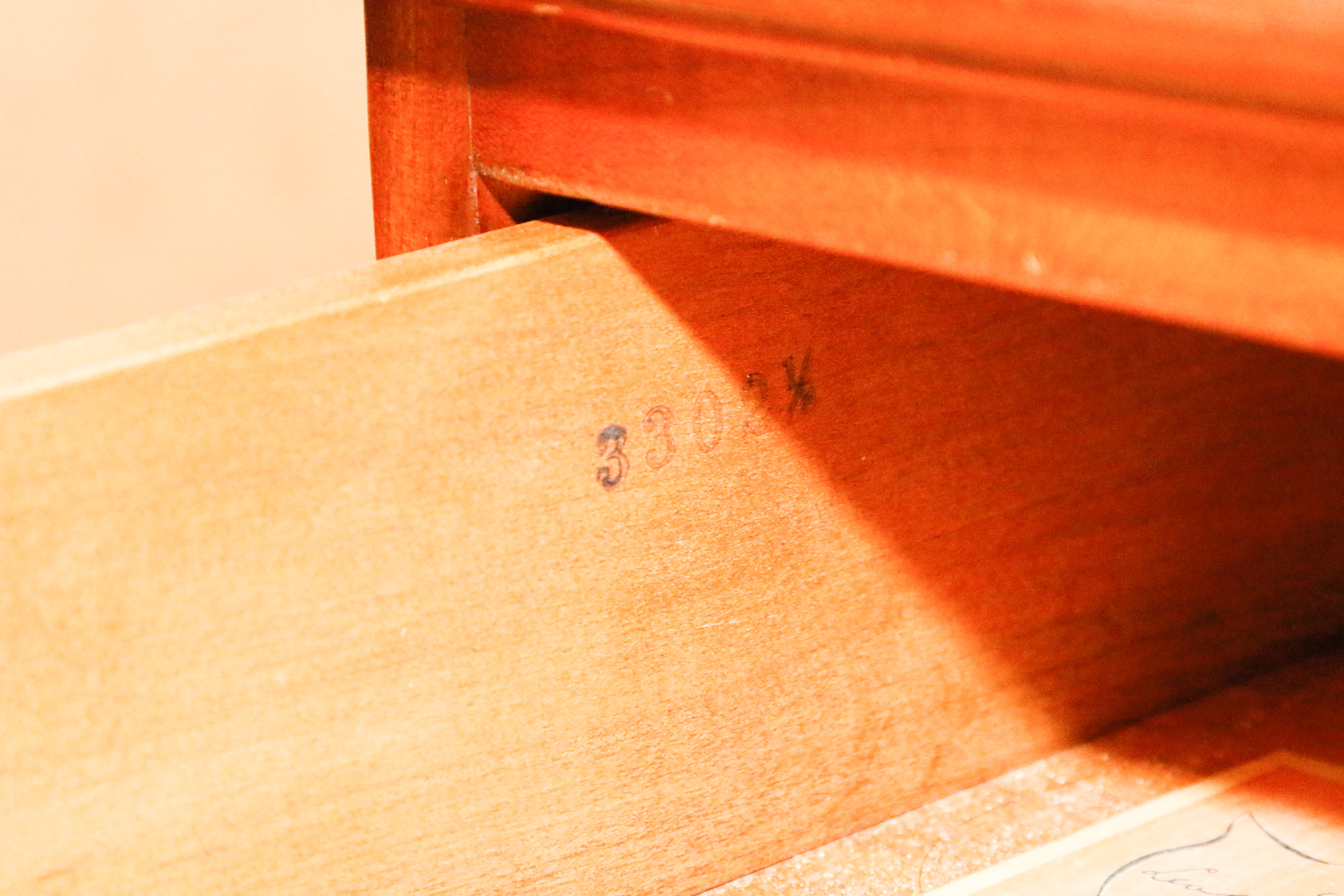 Stickley Cherry Valley Dresser With Mirror