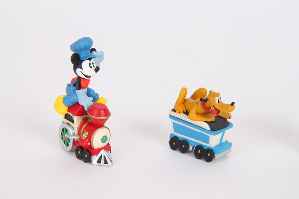 Merry Miniatures a Collection of Charm