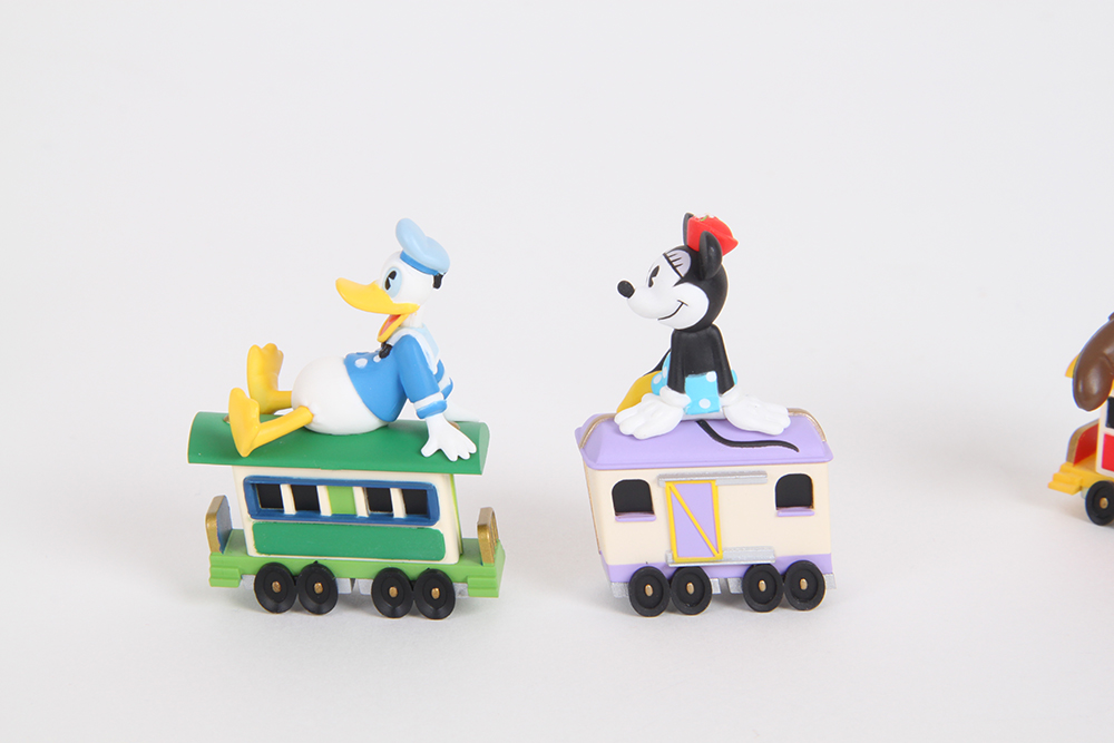 Merry Miniatures a Collection of Charm