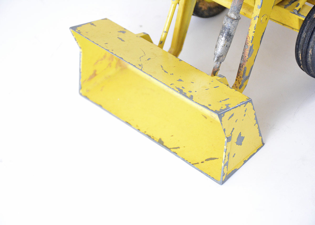 1973 Vintage Ertl Ford 7500 Tractor