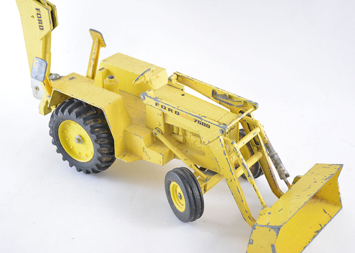 1973 Vintage Ertl Ford 7500 Tractor