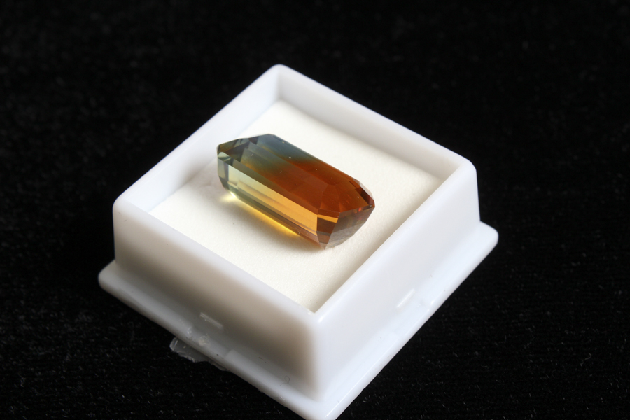 Two-Tone Emerald-Cut Quartz Stone