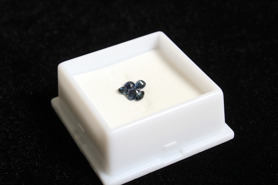 Six Loose Sapphire Gemstones