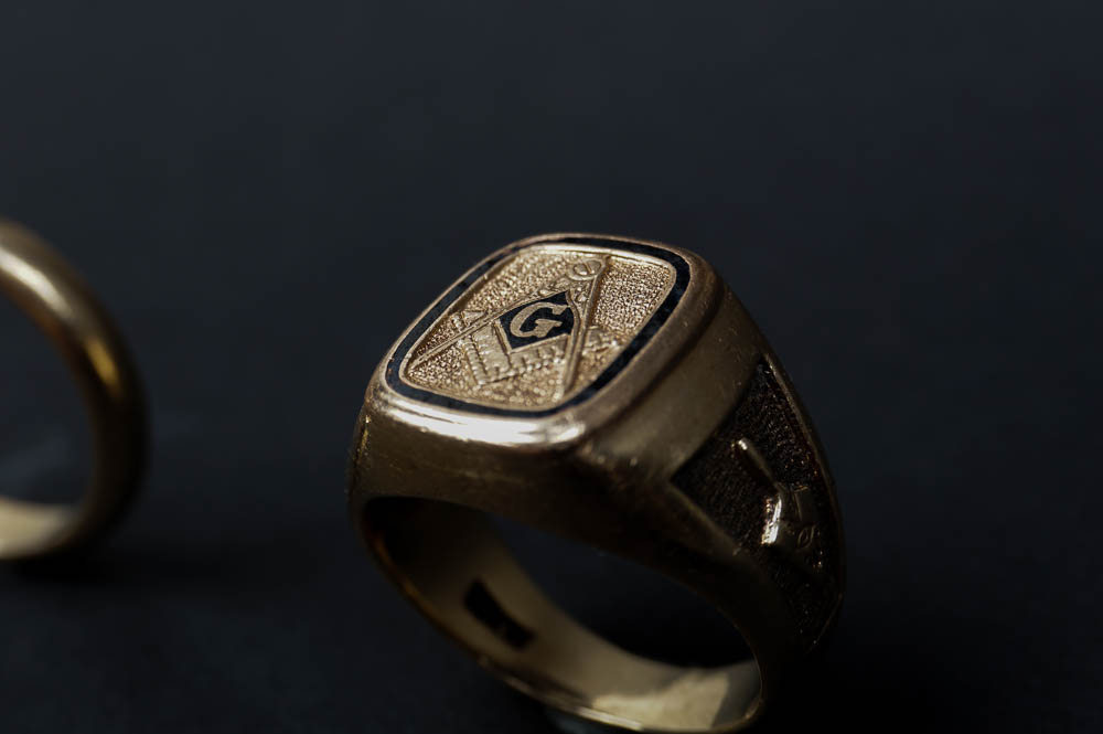 Men's Gold Rings