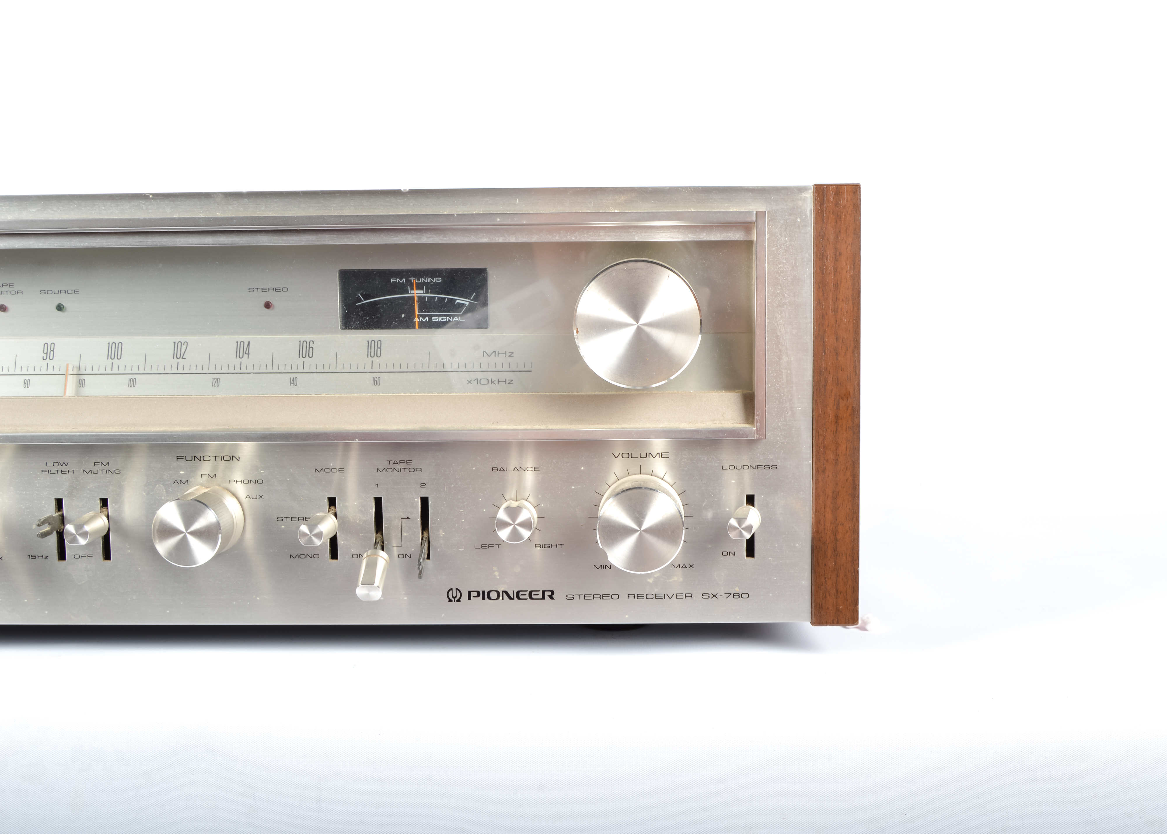 Pioneer SX-780 AM/FM Stereo Receiver